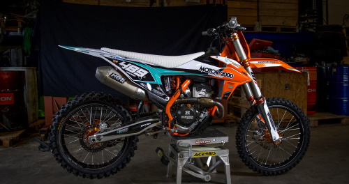 Powered by Young Motion & Motor2000 join forces in EMX250 & MX2